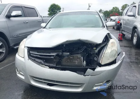 2011 Nissan Altima 2.5 S z USA, uszkodzony, nr VIN 1N4AL2AP0BN455106